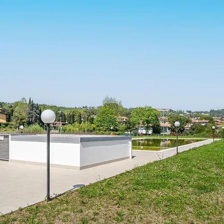 Garda Lido Red-green - Pool & Garden - By Host4u *